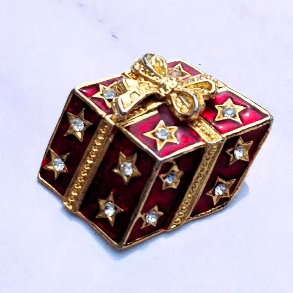 Christmas Brooch 3-D Red Enamel Wrapped Gold Bow Ribbon Crystal Star Gift Box